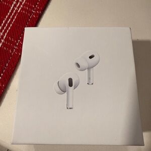 Apple White AirPods Pro 3rd Generation Noise Cancelling Earphones